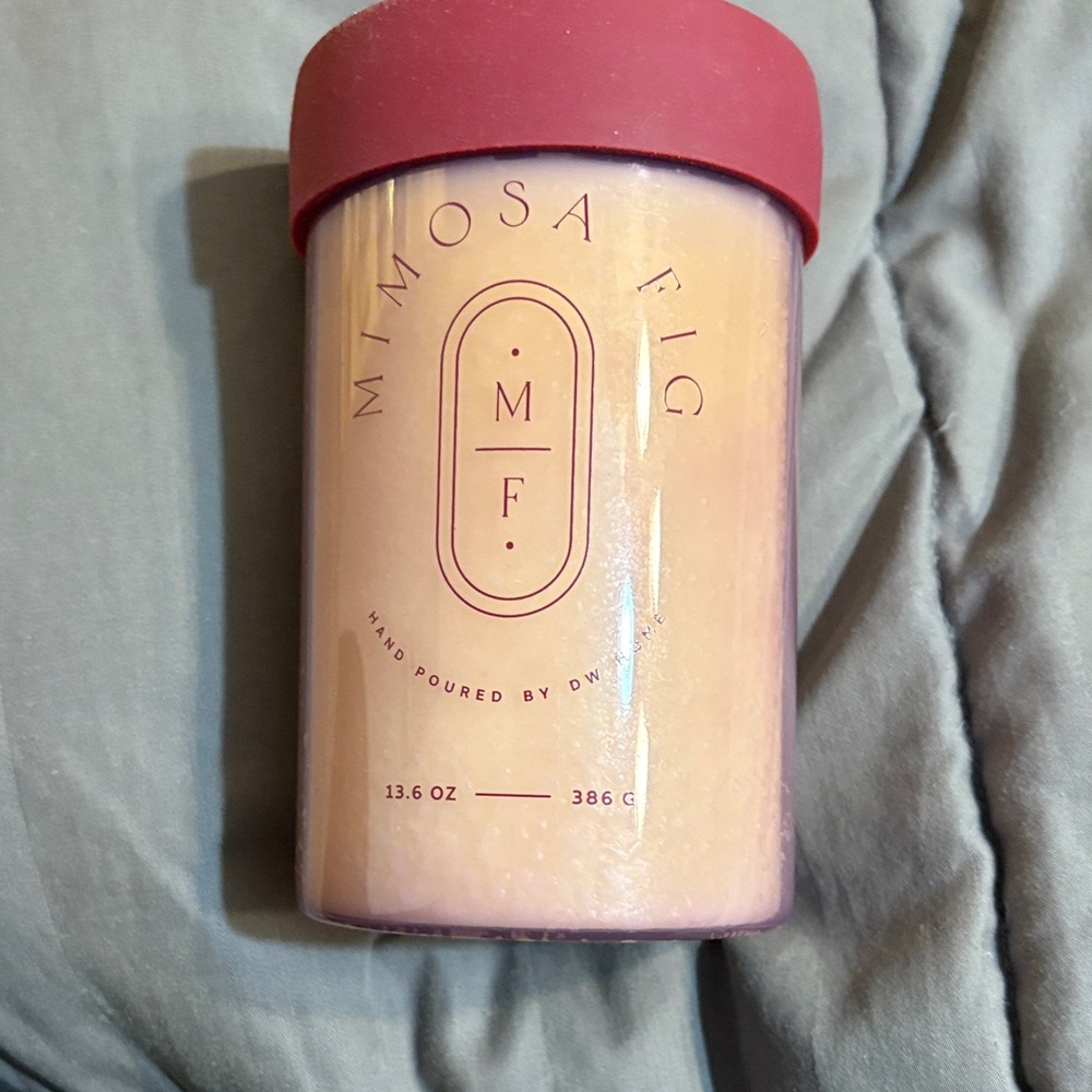 DW Home Mimosa Fig Candle - Soft Peach and Berry